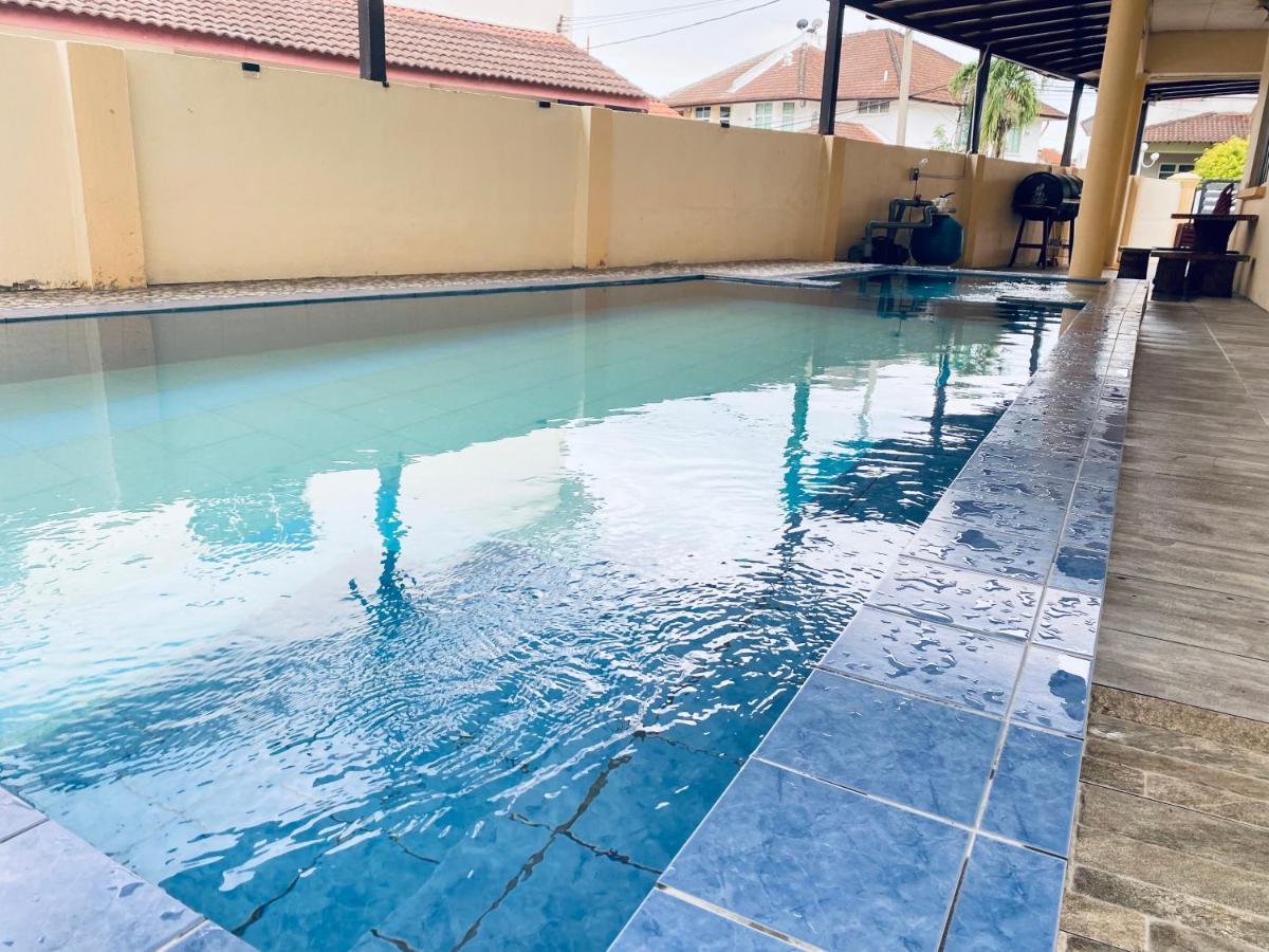 Casa Drezqi Homestay Melaka Private Pool Экстерьер фото